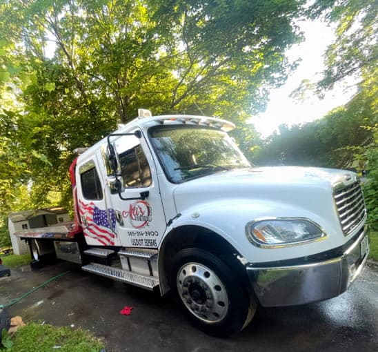Ali's Towing Inc. photo