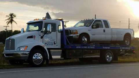 All Hooked Up Towing photo