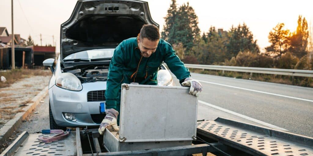 Golden Hook Towing photo