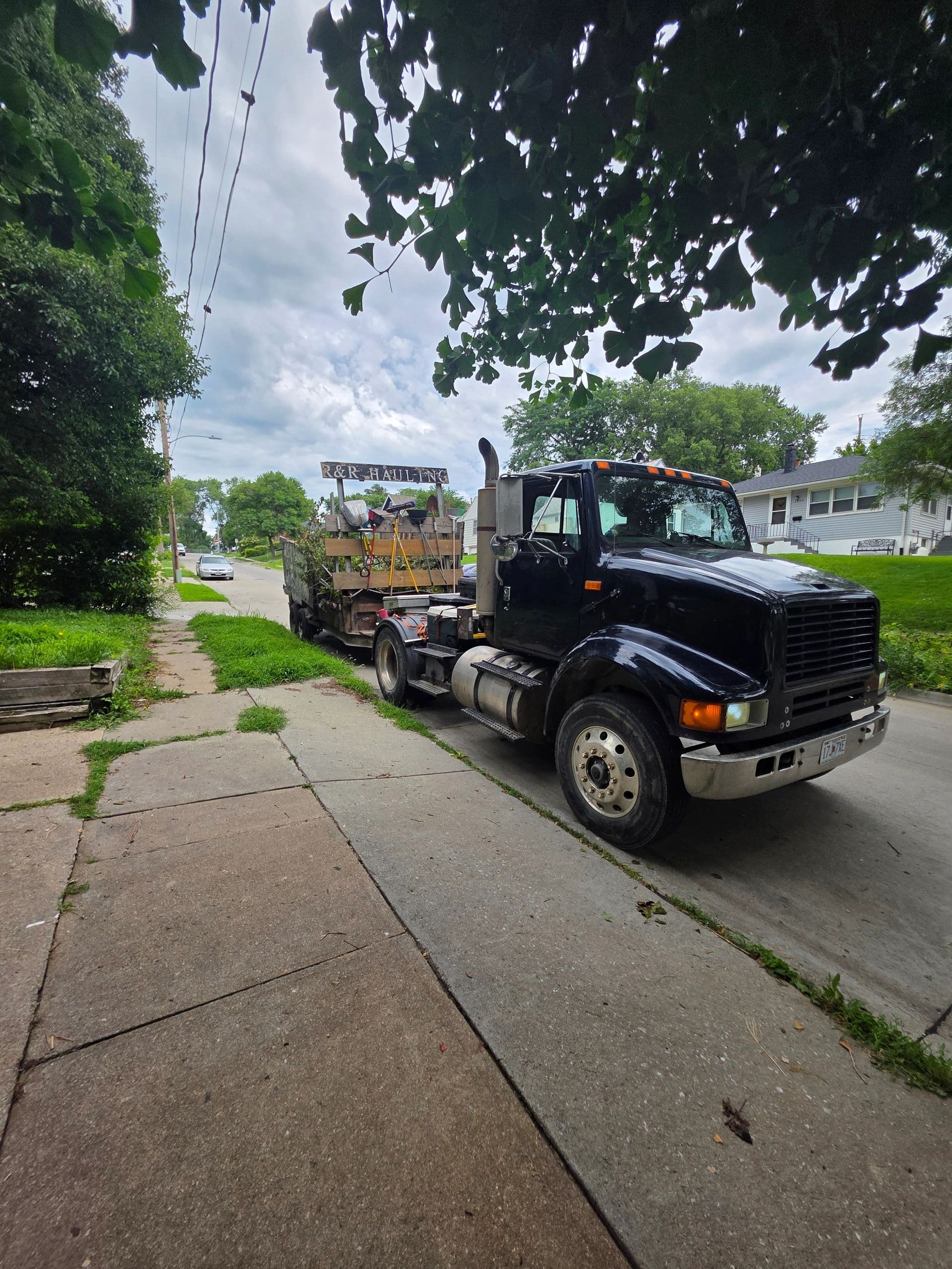 R & R Hauling Demolition Tree Service and Junk Removal photo