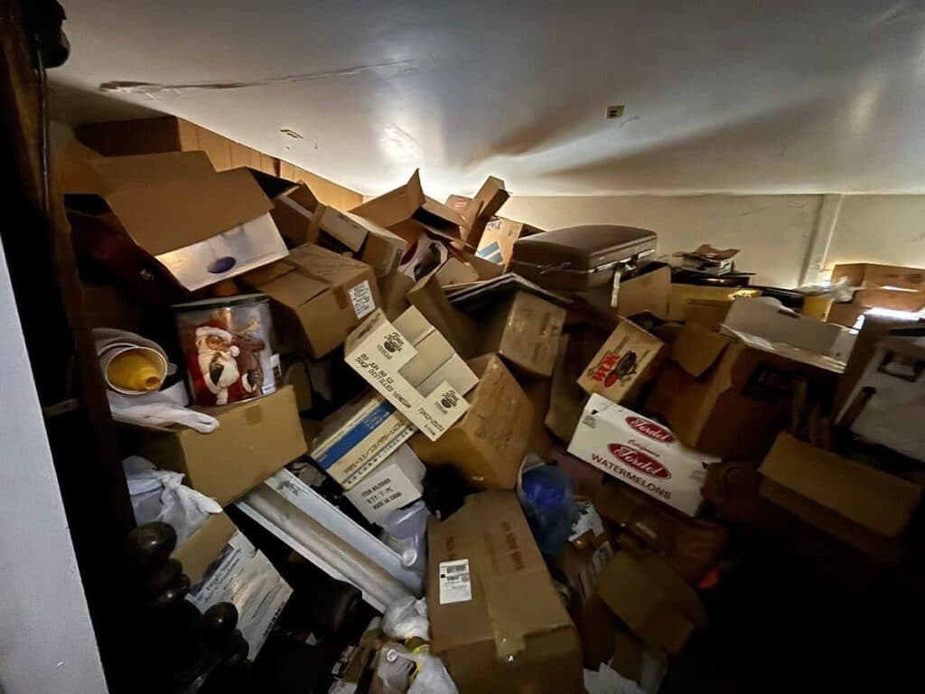 Toss It Hoarding Cleanup Services photo