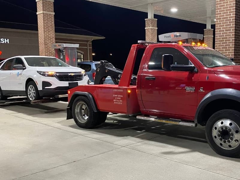 Kwik Towing & Milwaukee Junk Cars LLC photo