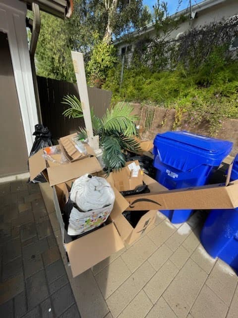 Junk Junkys - Junk and Trash Hauling San Diego - photo 3
