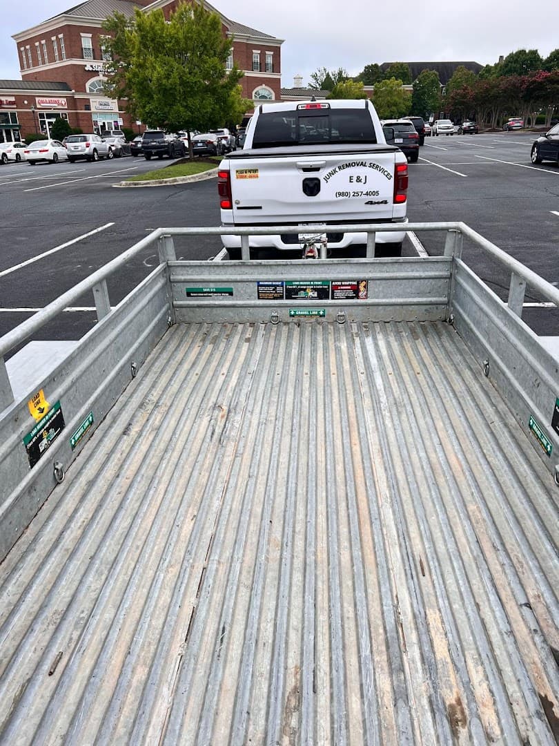 Junk Removal E&J LLC - photo 3