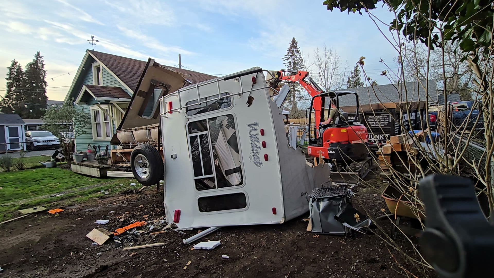 Clean Slate Hauling And Junk Removal Tacoma - photo 2