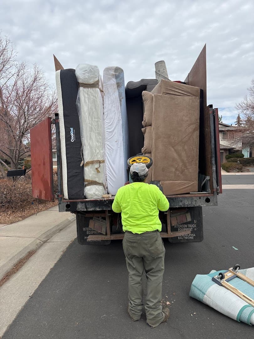 Mile High Junk LLC - photo 2
