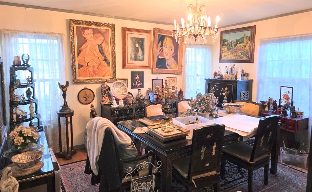 Melrose Treasures Estate Sales Los Angeles - photo 2