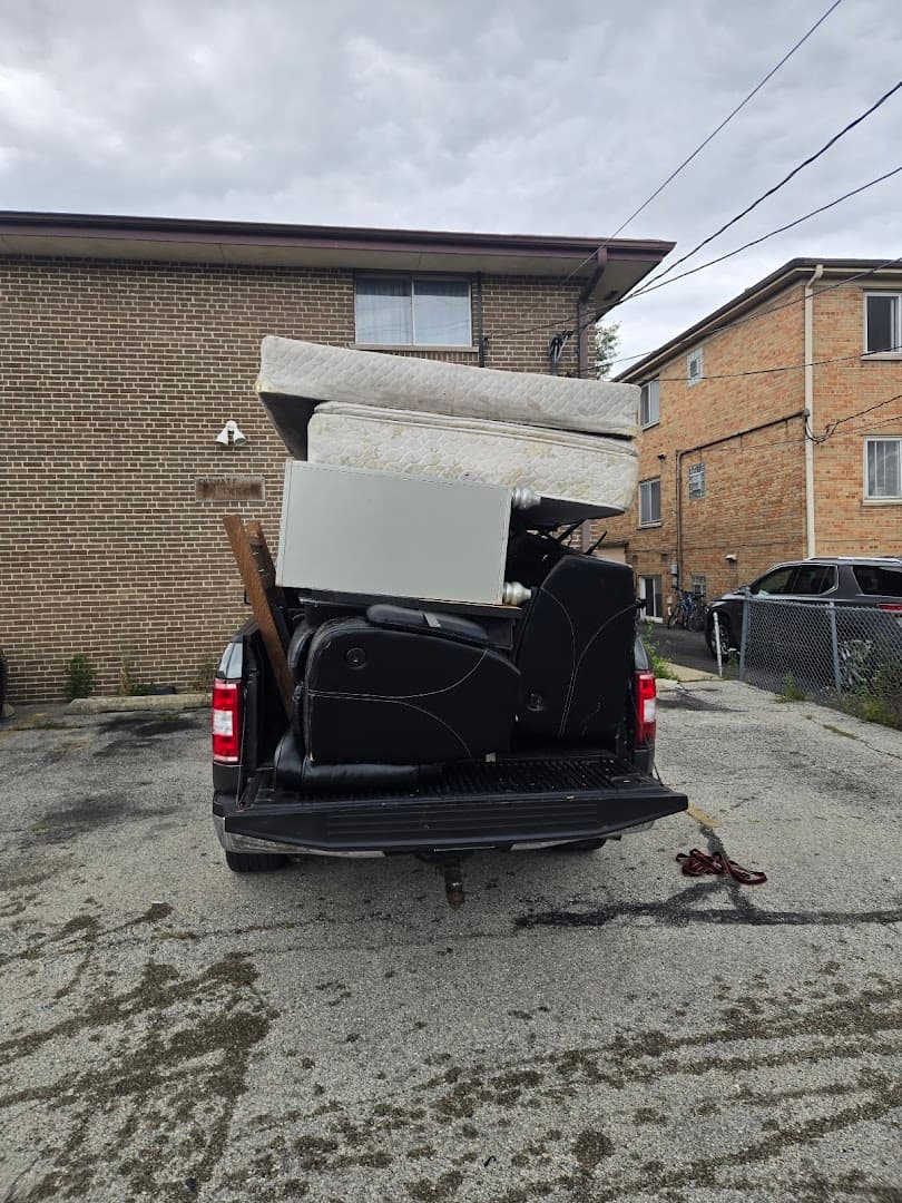 Junk Robbers Inc. - Junk Removal Chicago - photo 3