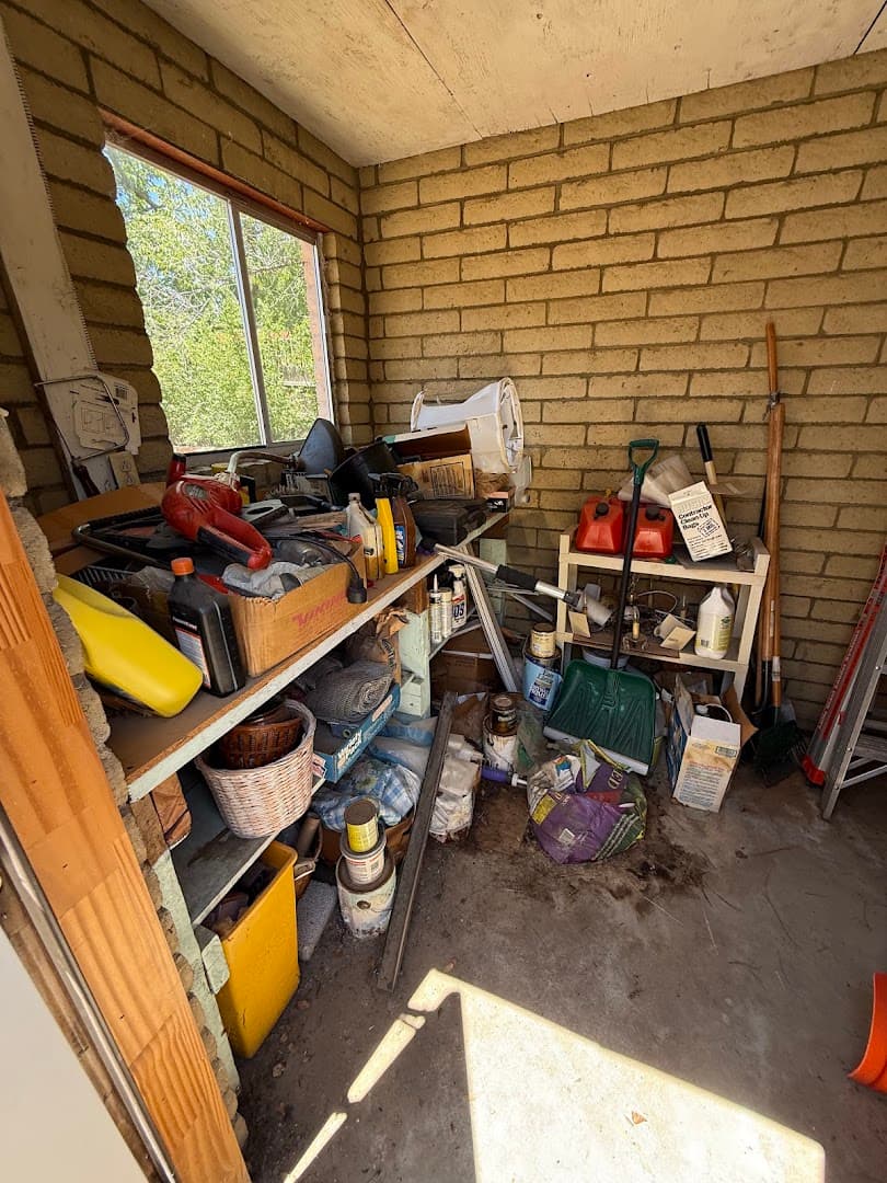 Double D Estate Cleanouts and Bereavement Cleanout - photo 2