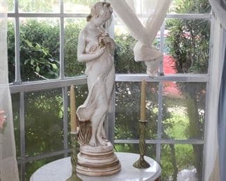 bird's treasure box estate sales - photo 1