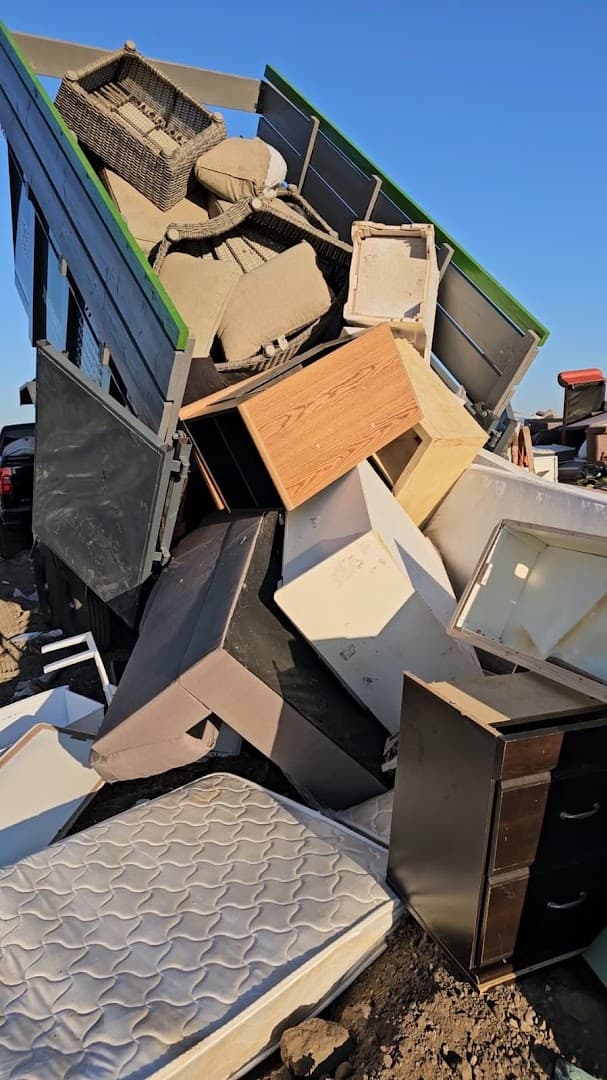 JC Junk Removal Services - photo 1