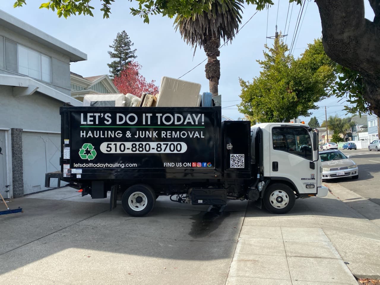 Let's Do It Today Junk Removal & Hauling - Alameda/Oakland - photo 1