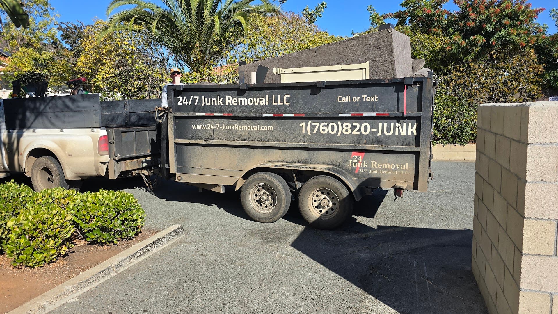 24/7 Junk Removal LLC - photo 2