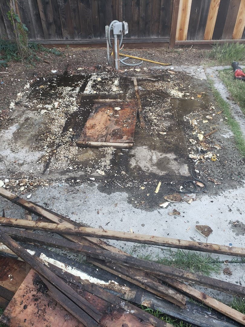 JunkAway Pros LLC - photo 3