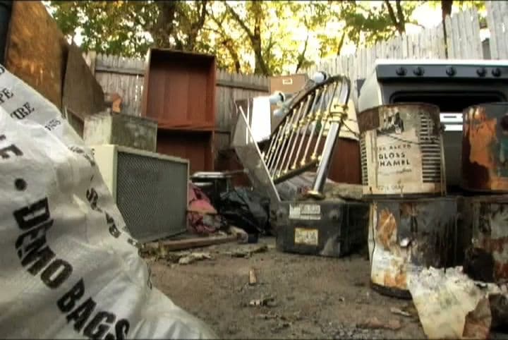 Ron's Rubbish & Junk Removal Cleanout Services - photo 2