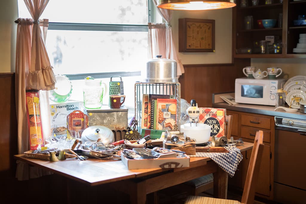 Larrison Estate Sales, LLC - photo 3