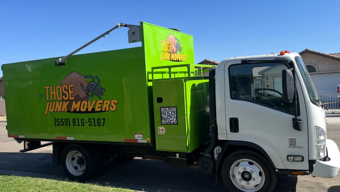 Those Junk Movers Fresno - photo 1