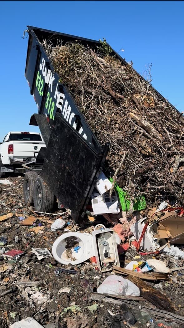 Beau's Junk Removal - photo 3