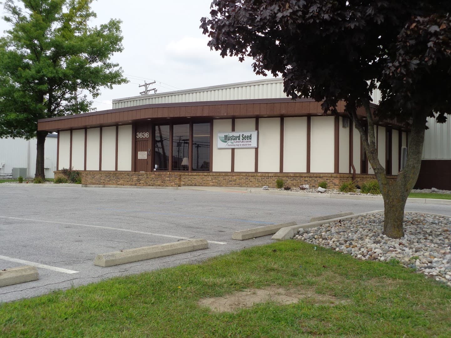 Mustard Seed Furniture Bank of Fort Wayne, Inc. - photo 1
