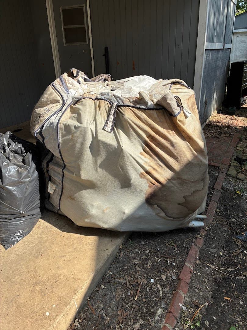 Bluff City Junk Removal - photo 3