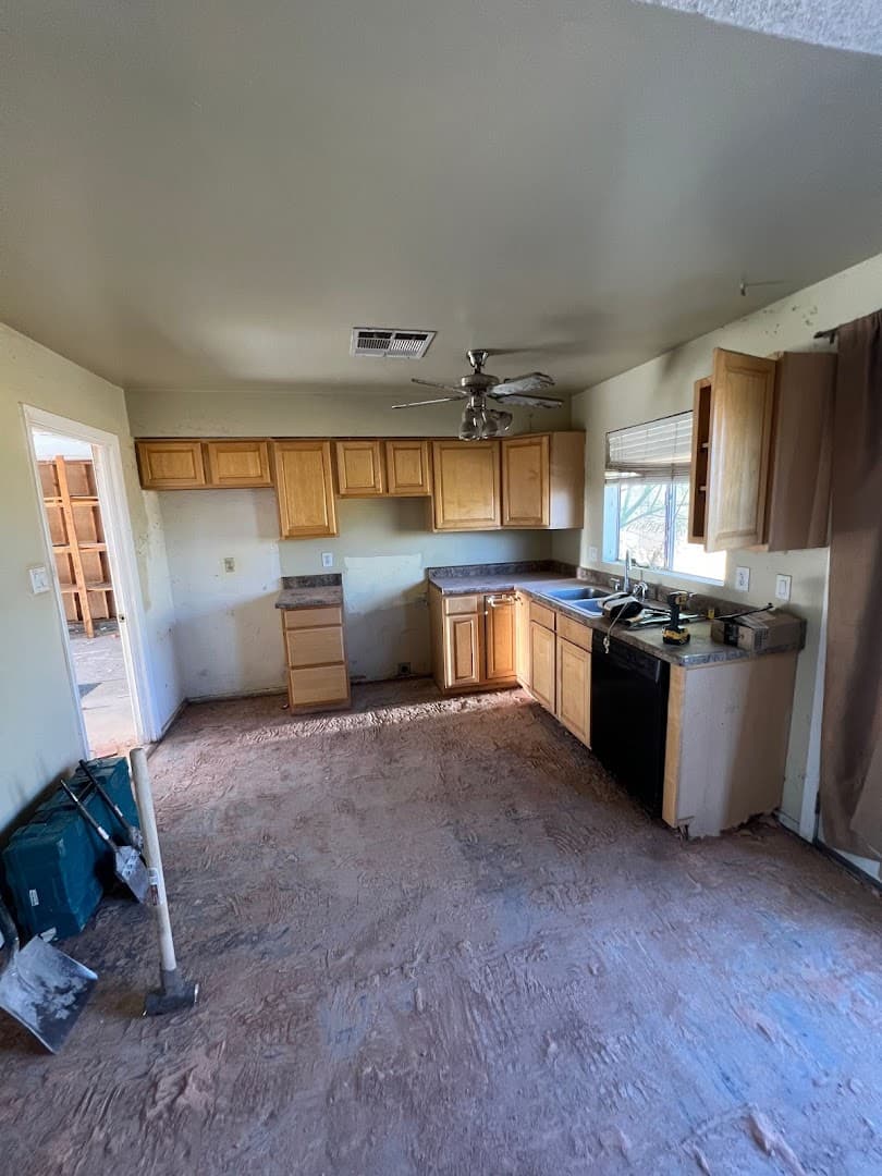 Junkin and Haulin AZ LLC - photo 1
