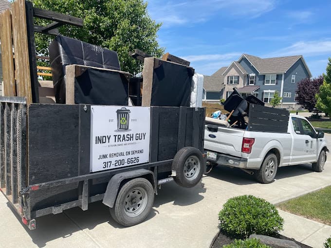 Indy Trash Guy - photo 3