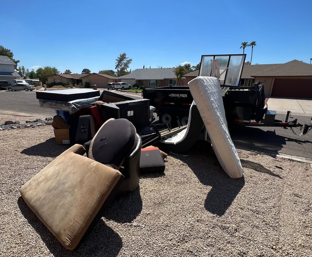 Junkin and Haulin AZ LLC - photo 3