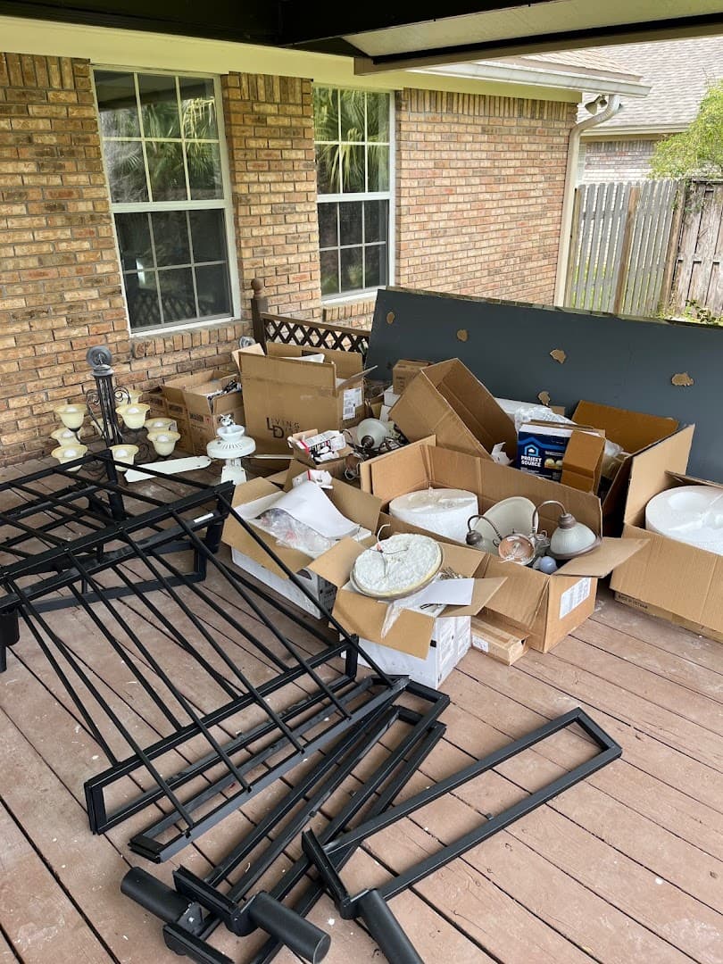 Chief Hauling & Junk Removal, LLC - photo 2