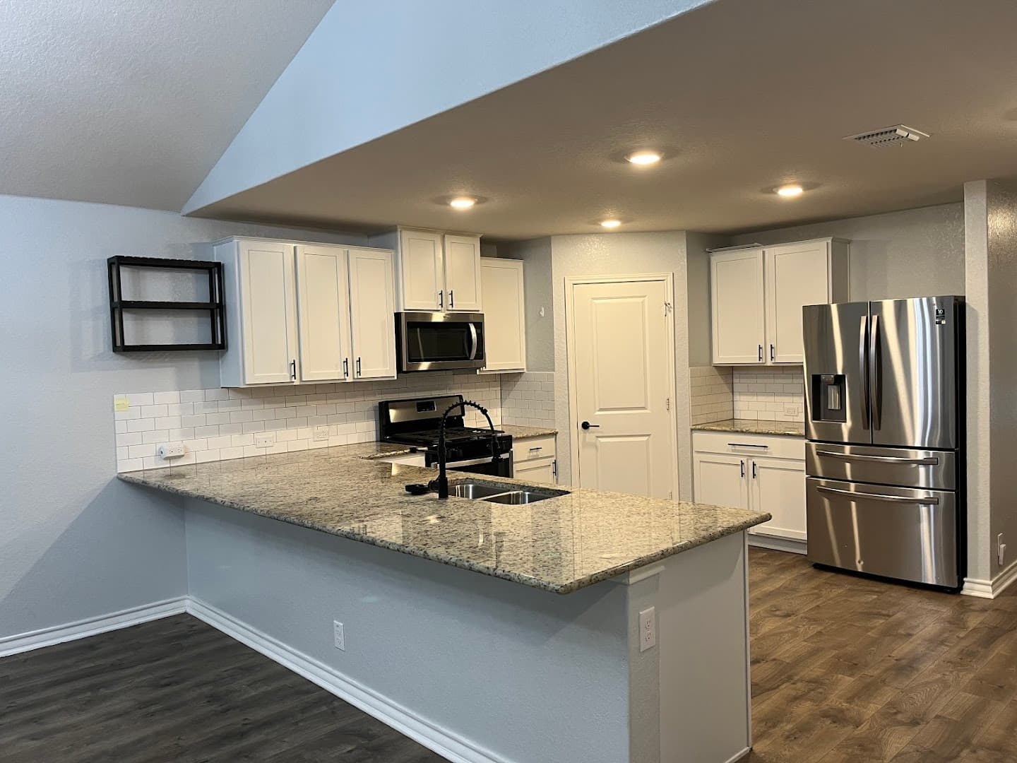 A to Z Cleaning LLC - photo 1