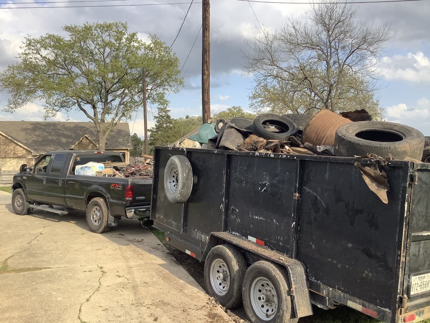 Johnnys Junk Removal - photo 2