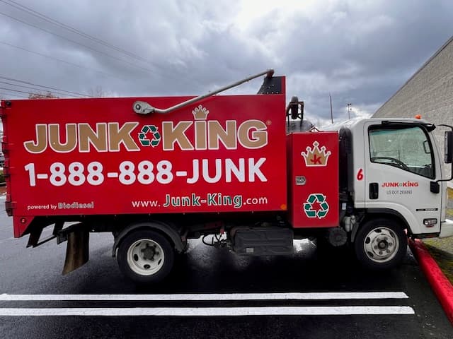 Junk King Vancouver - photo 3