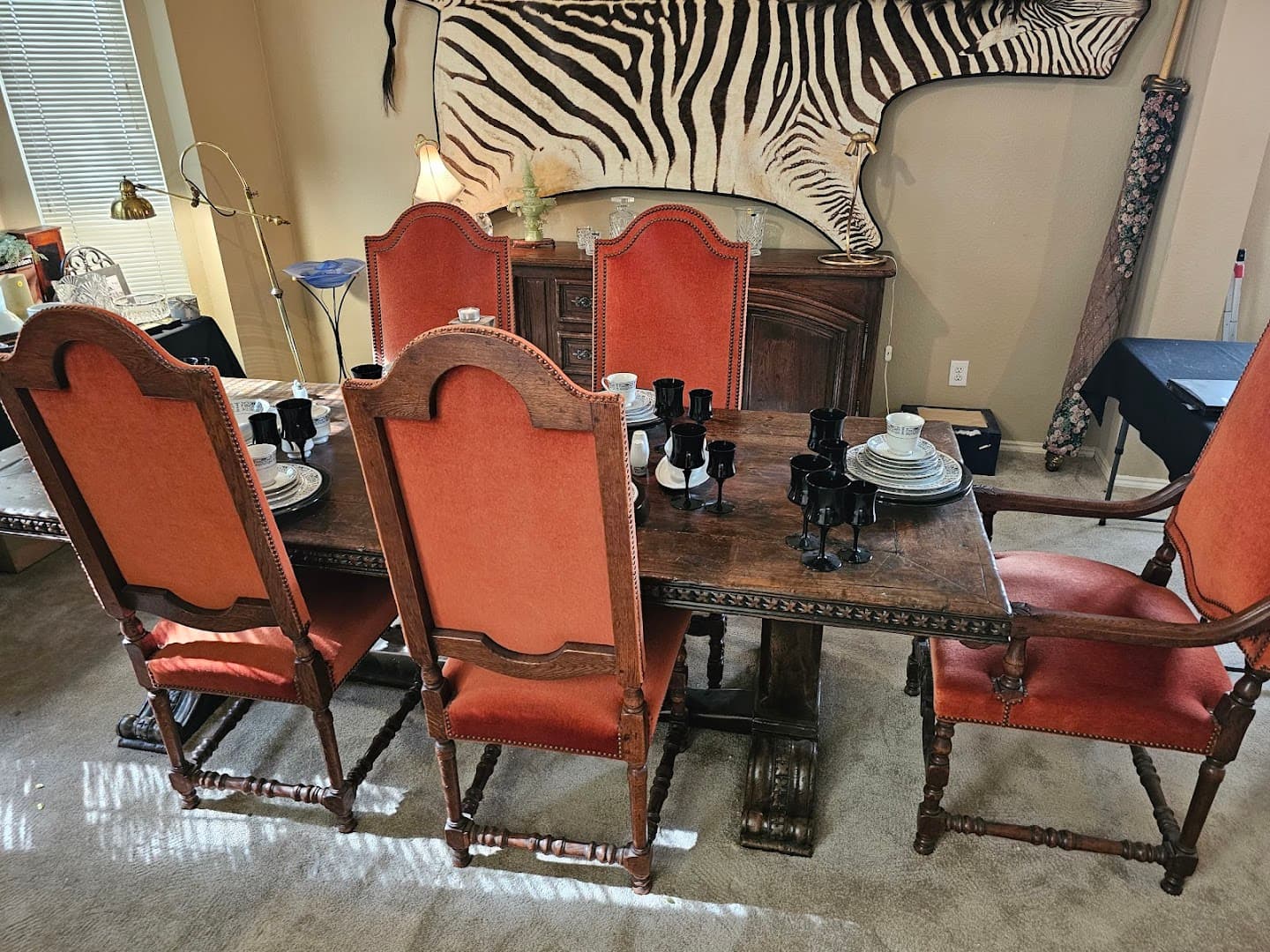 Alamo Aztek Estate Sales DFW - photo 1