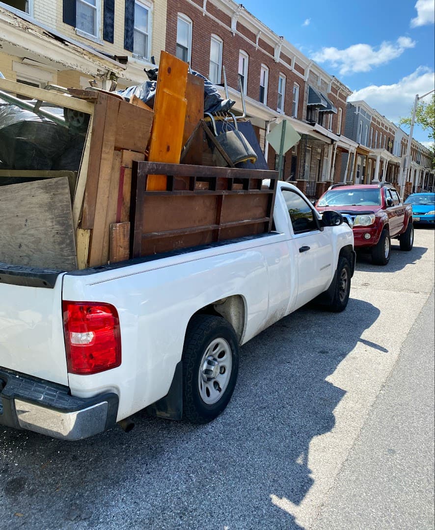 Hudson Hauling and Janitorial - photo 1