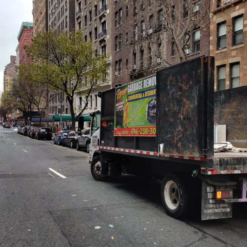 Cleanout Brooklyn - Ronys Junk Removal - photo 3