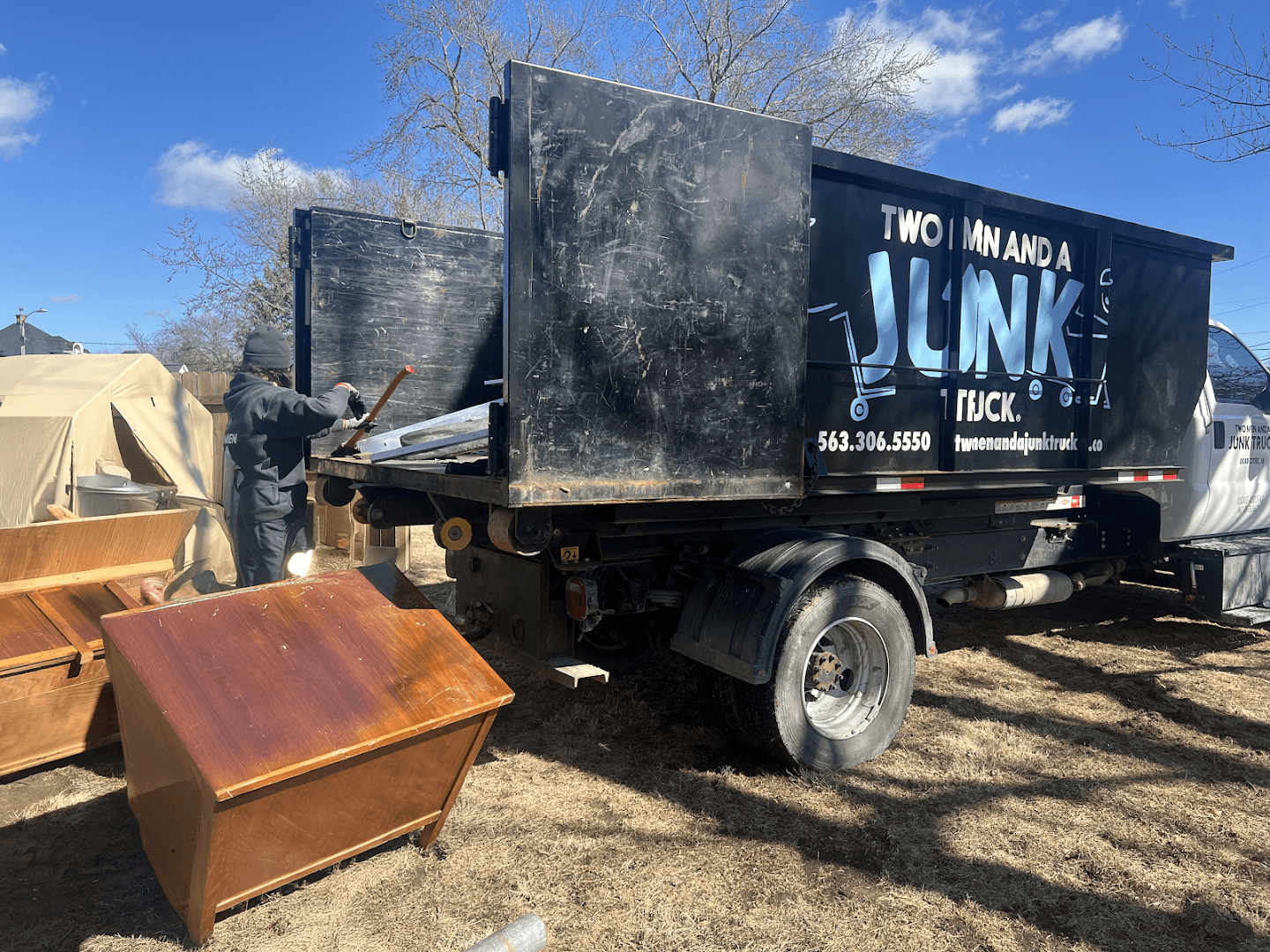Two Men and a Junk Truck - photo 3