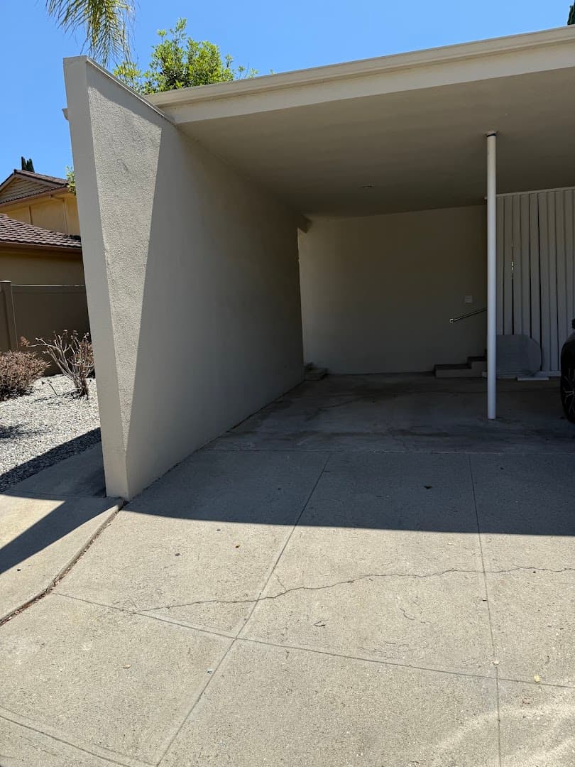 American junk removal pros - photo 2