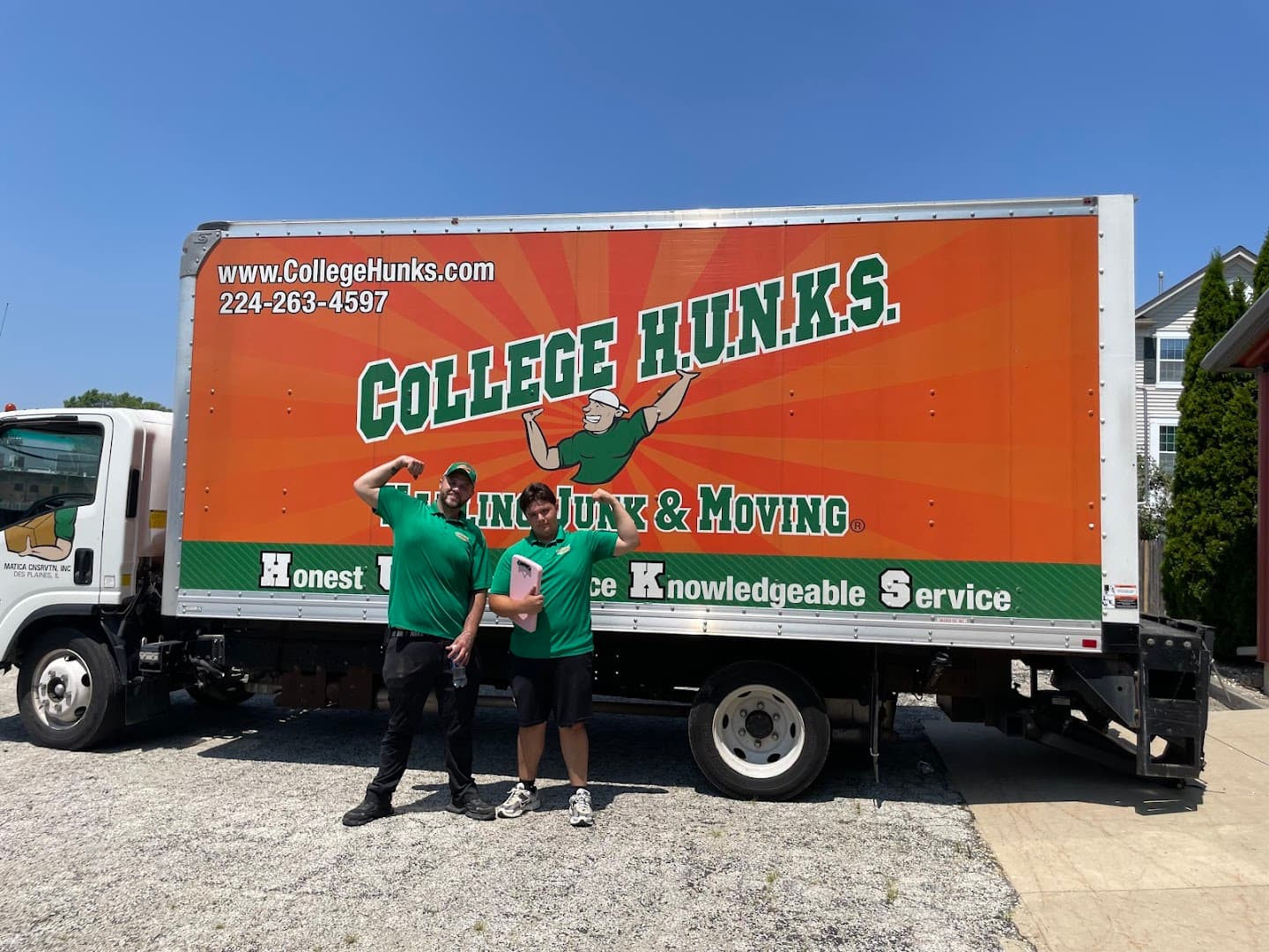 College HUNKS Hauling Junk & Moving - Chicago - photo 3
