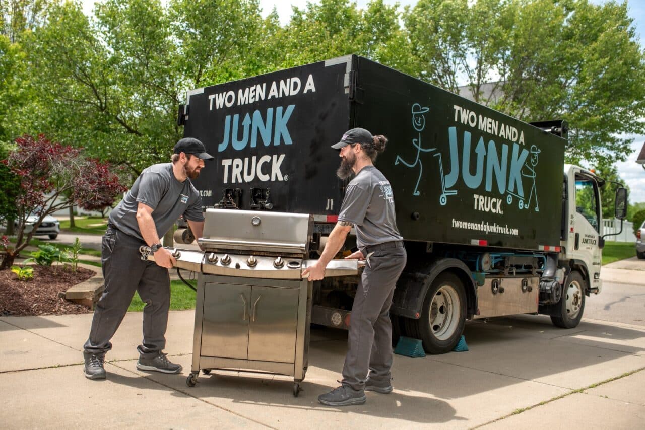 Two Men and a Junk Truck - photo 3