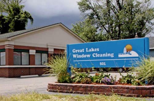 Great Lakes Window Cleaning - photo 3