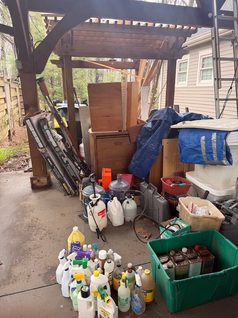 JunkWolf Delivery - photo 1