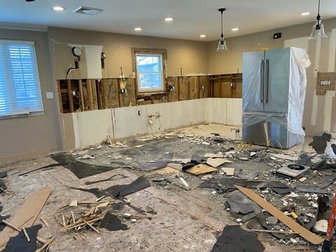 Property cleanout & junk remove - photo 2