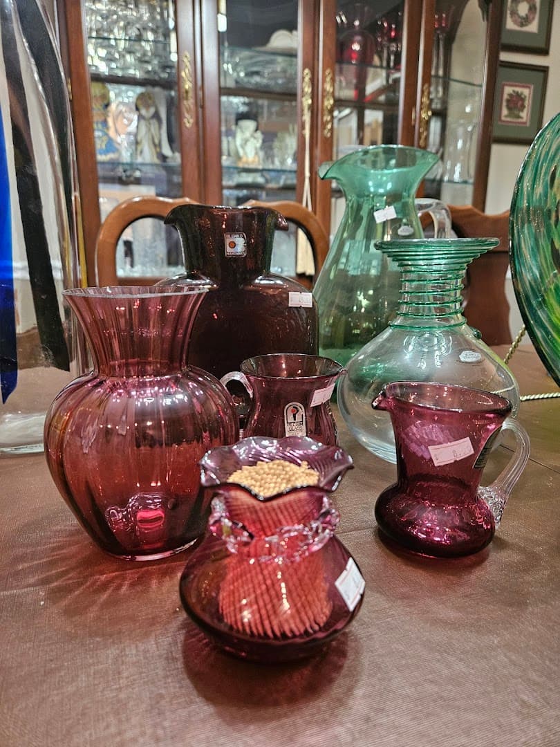 Marigold Estate Sales - Nashville - photo 2