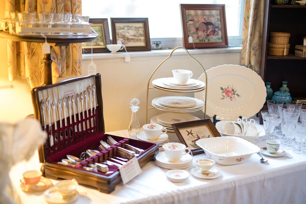 Larrison Estate Sales, LLC - photo 2