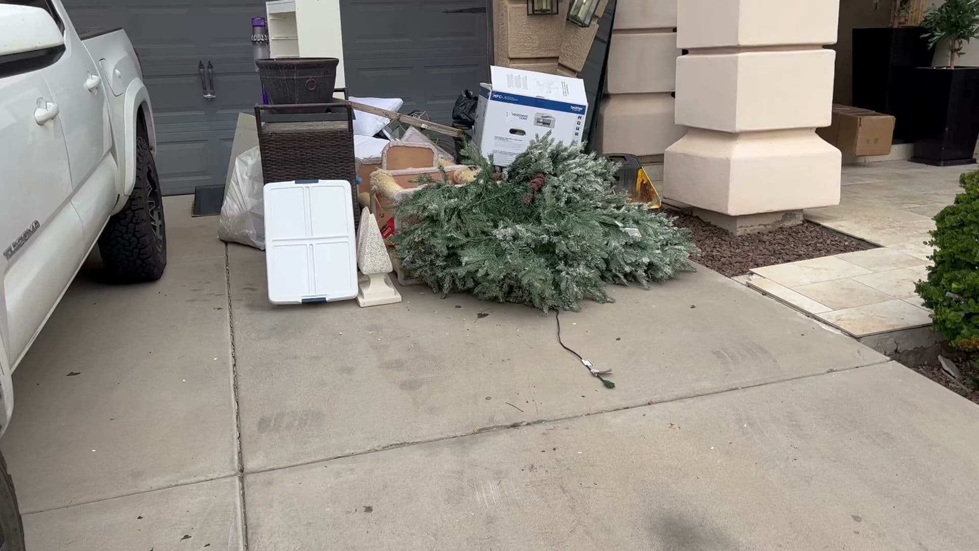 Around Town Junk Removal - photo 2