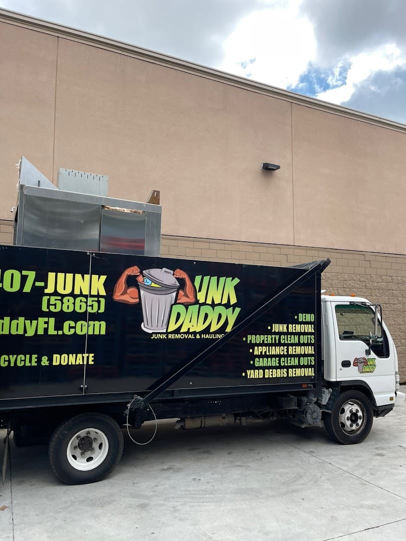 Junk Daddy Junk Removal - photo 3