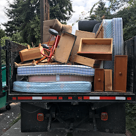 Action Junk Removal Seattle - photo 1
