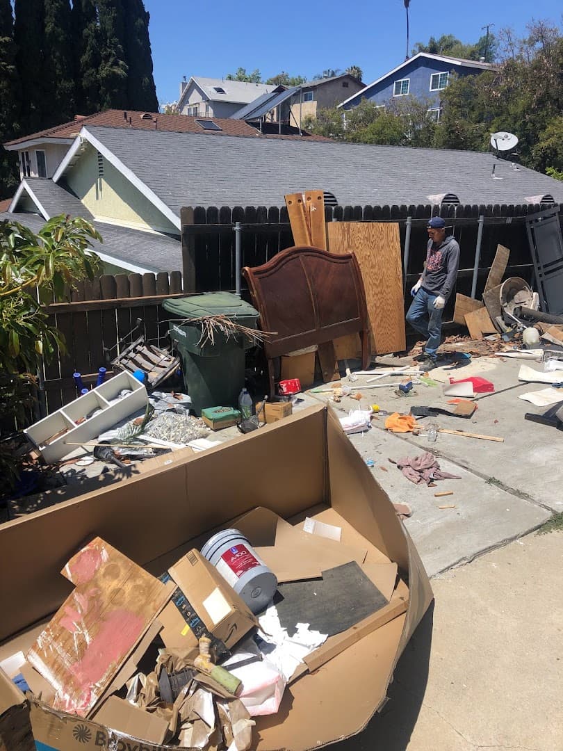 Perez Hauling & Junk Removal - photo 3