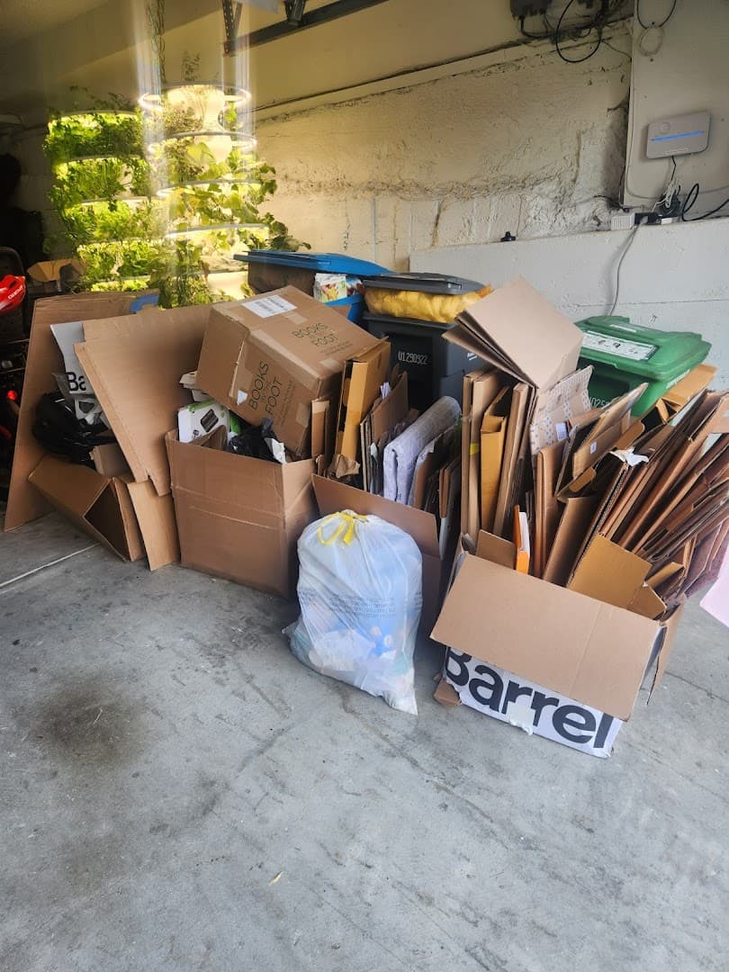 Jubel Junk Removal - photo 1