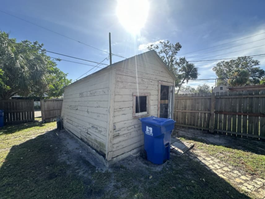Royal Junk Removal of St. Petersburg | Junk Removal - Cleanouts & Demolition - photo 2