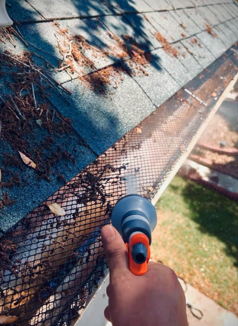Mora Gutter Services - photo 1